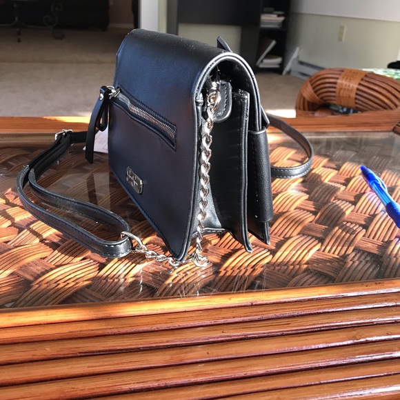 Crossbody Jessica Simpson bow style bag - Picture 2 of 4